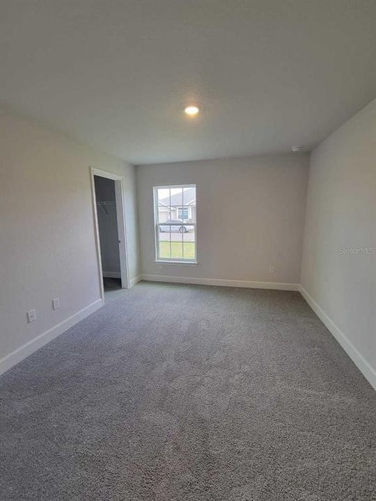 For Sale: $348,050 (4 beds, 3 baths, 2115 Square Feet)