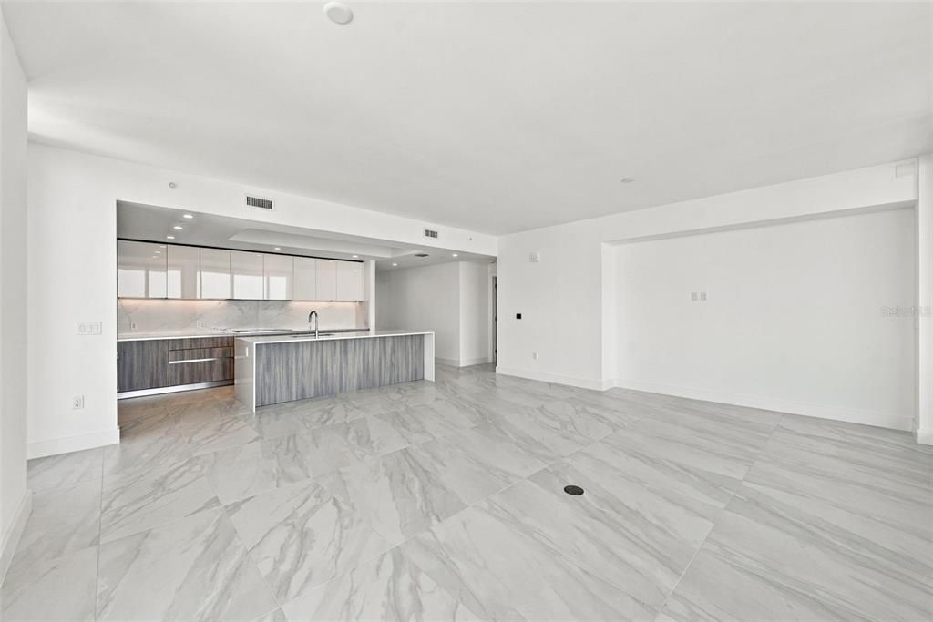 En Venta: $2,700,000 (4 camas, 4 baños, 2666 Pies cuadrados)