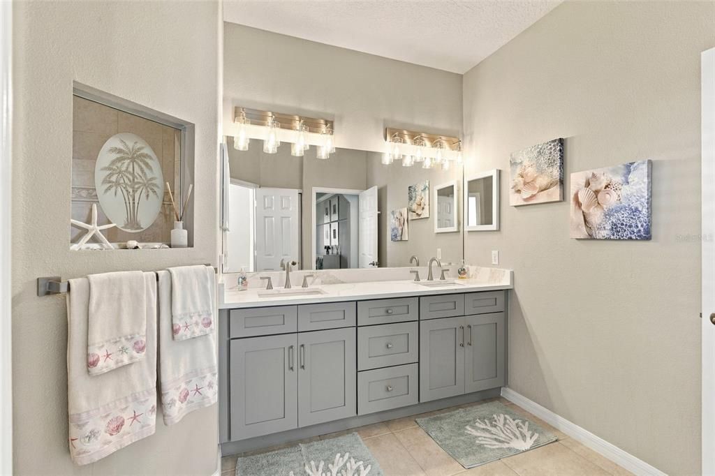For Sale: $540,000 (3 beds, 2 baths, 1914 Square Feet)