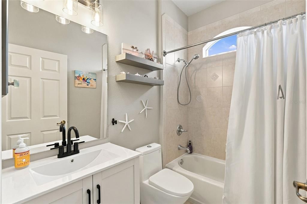 For Sale: $540,000 (3 beds, 2 baths, 1914 Square Feet)