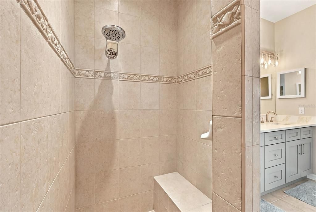 For Sale: $540,000 (3 beds, 2 baths, 1914 Square Feet)