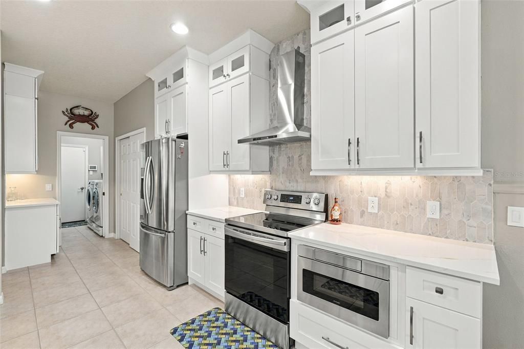 For Sale: $540,000 (3 beds, 2 baths, 1914 Square Feet)