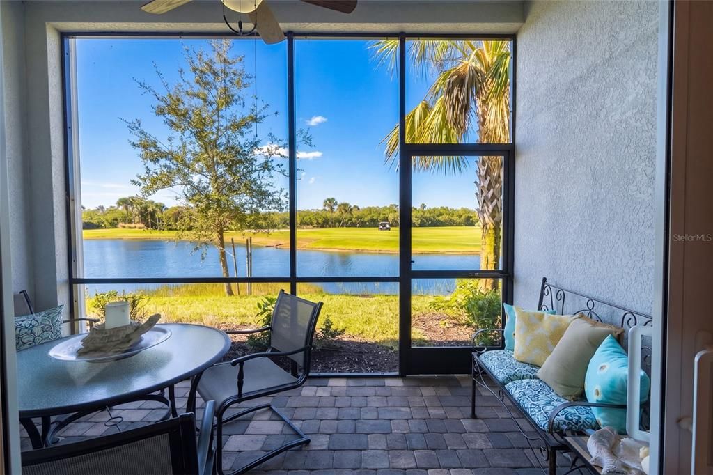 For Sale: $249,900 (2 beds, 2 baths, 1194 Square Feet)