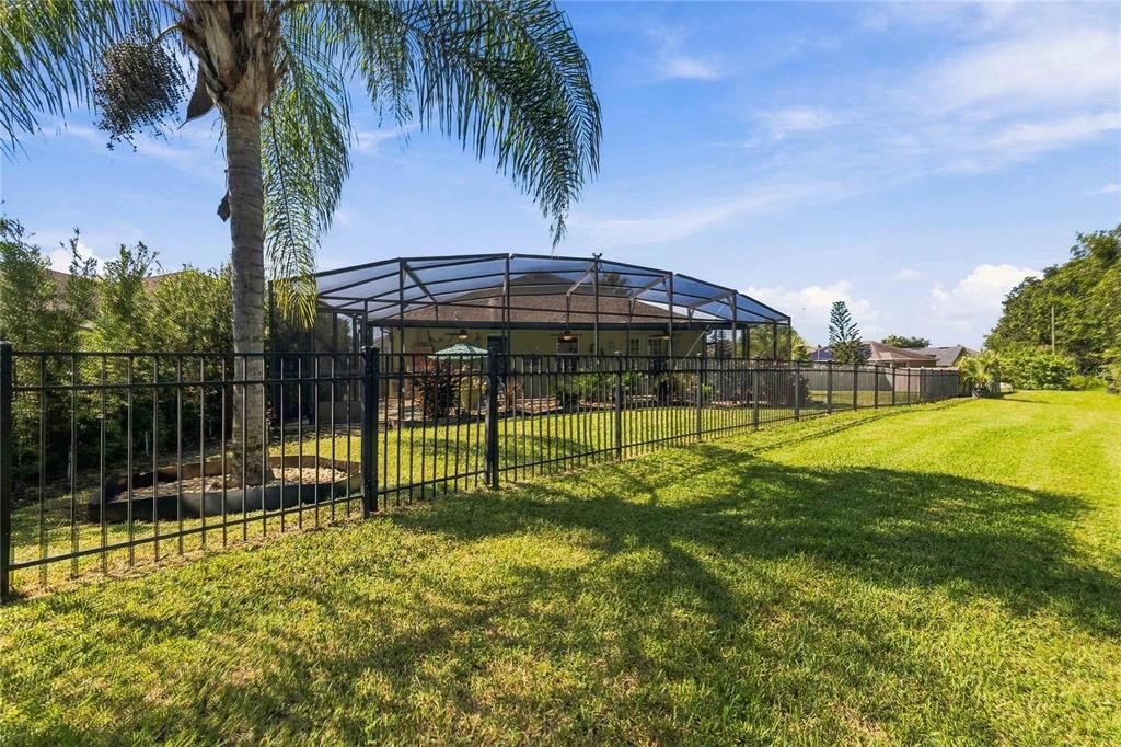 En Venta: $449,900 (4 camas, 2 baños, 1677 Pies cuadrados)