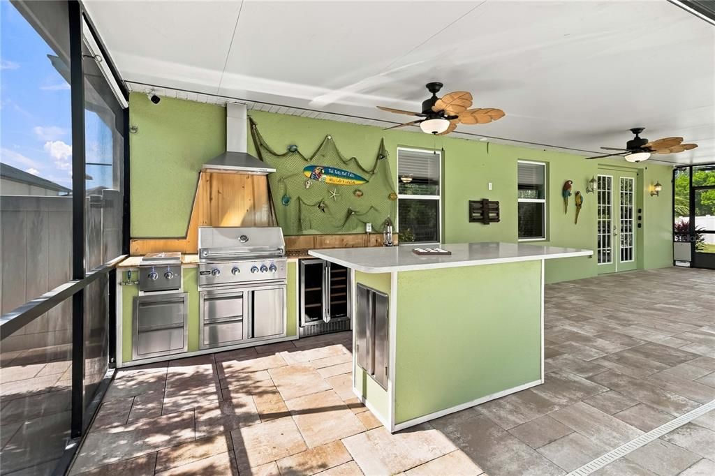En Venta: $449,900 (4 camas, 2 baños, 1677 Pies cuadrados)