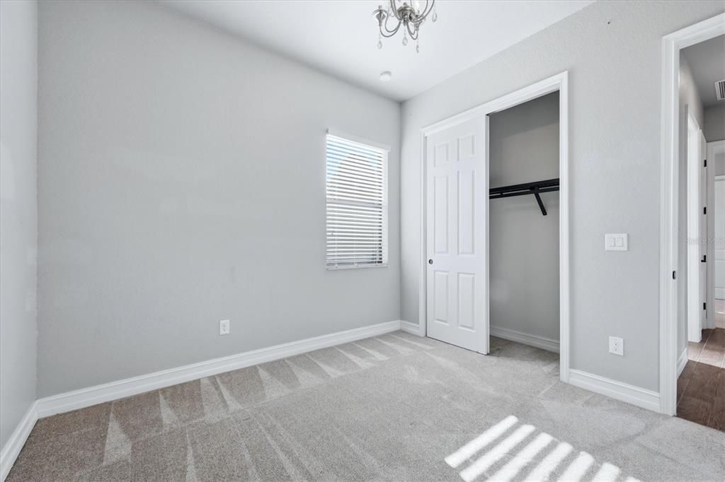 For Sale: $975,000 (4 beds, 3 baths, 2533 Square Feet)