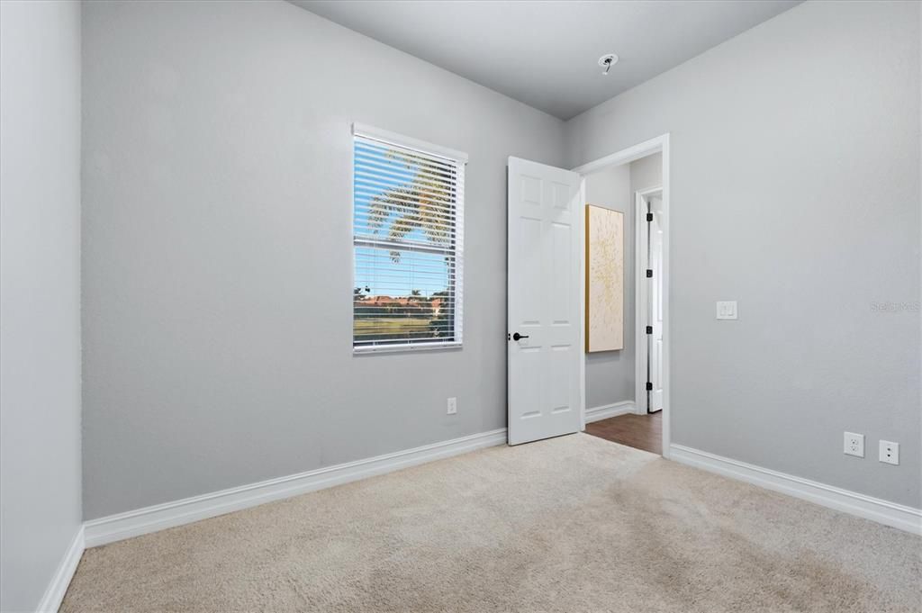 For Sale: $975,000 (4 beds, 3 baths, 2533 Square Feet)