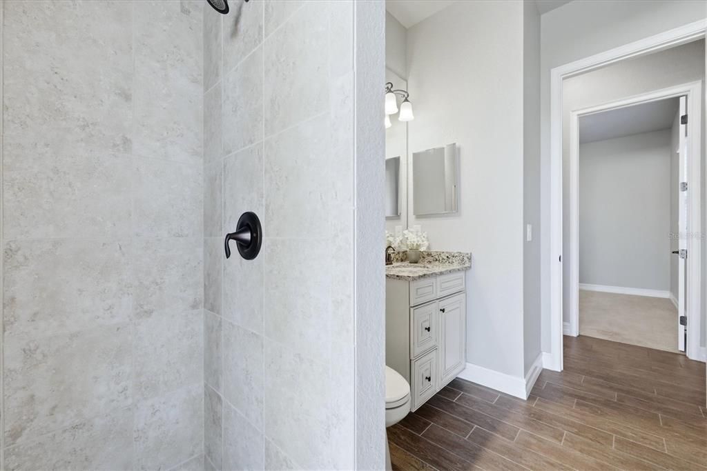 For Sale: $975,000 (4 beds, 3 baths, 2533 Square Feet)