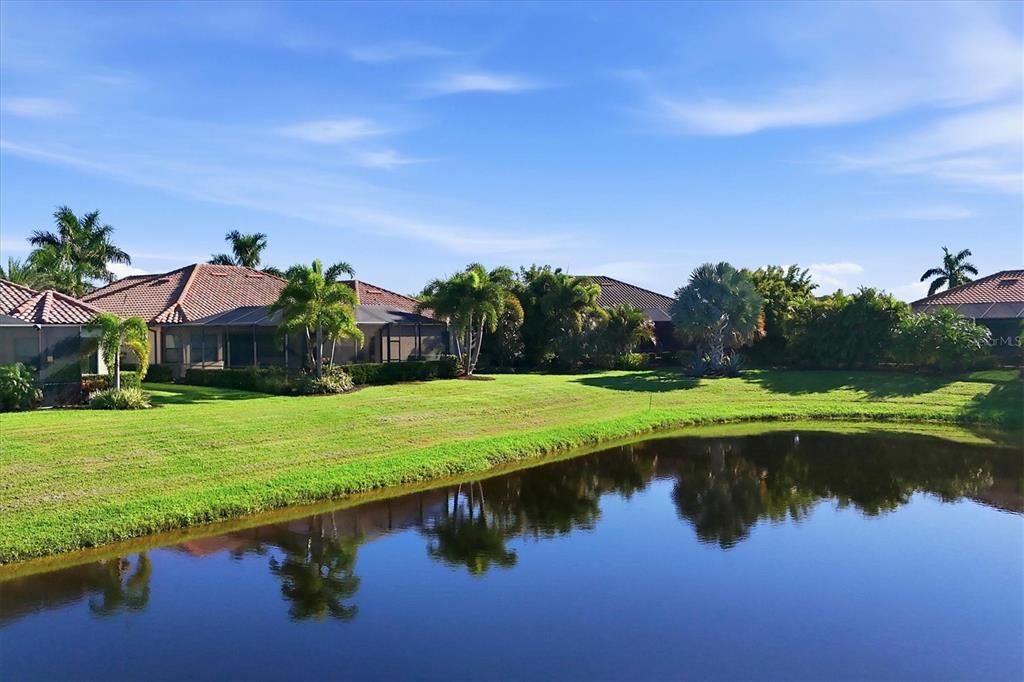 For Sale: $975,000 (4 beds, 3 baths, 2533 Square Feet)