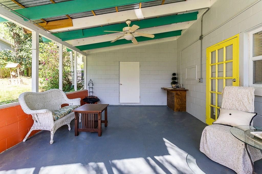 For Sale: $399,000 (4 beds, 3 baths, 2268 Square Feet)