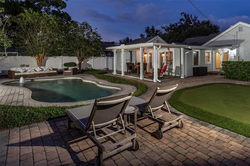 En Venta: $950,000 (2 camas, 2 baños, 1947 Pies cuadrados)