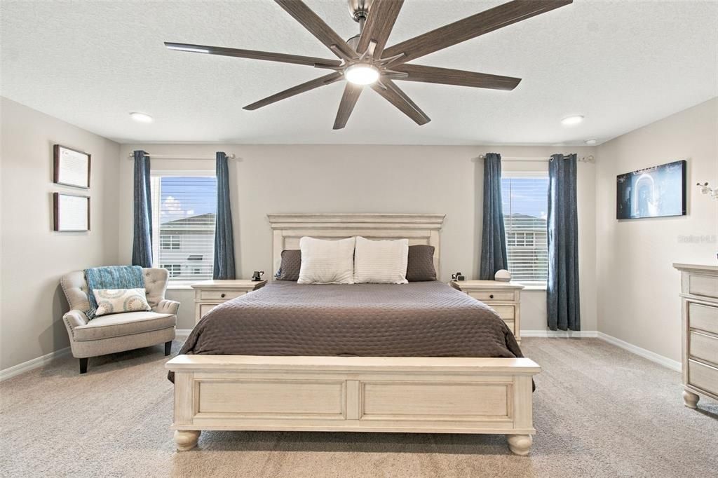 For Sale: $600,000 (5 beds, 3 baths, 3292 Square Feet)