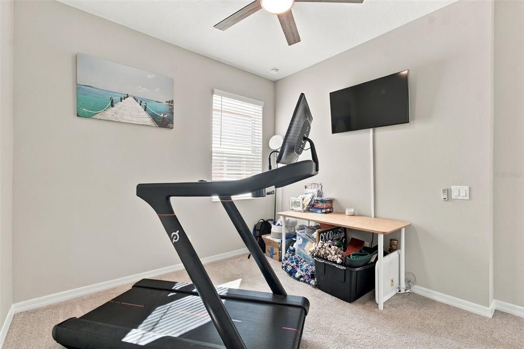 For Sale: $600,000 (5 beds, 3 baths, 3292 Square Feet)