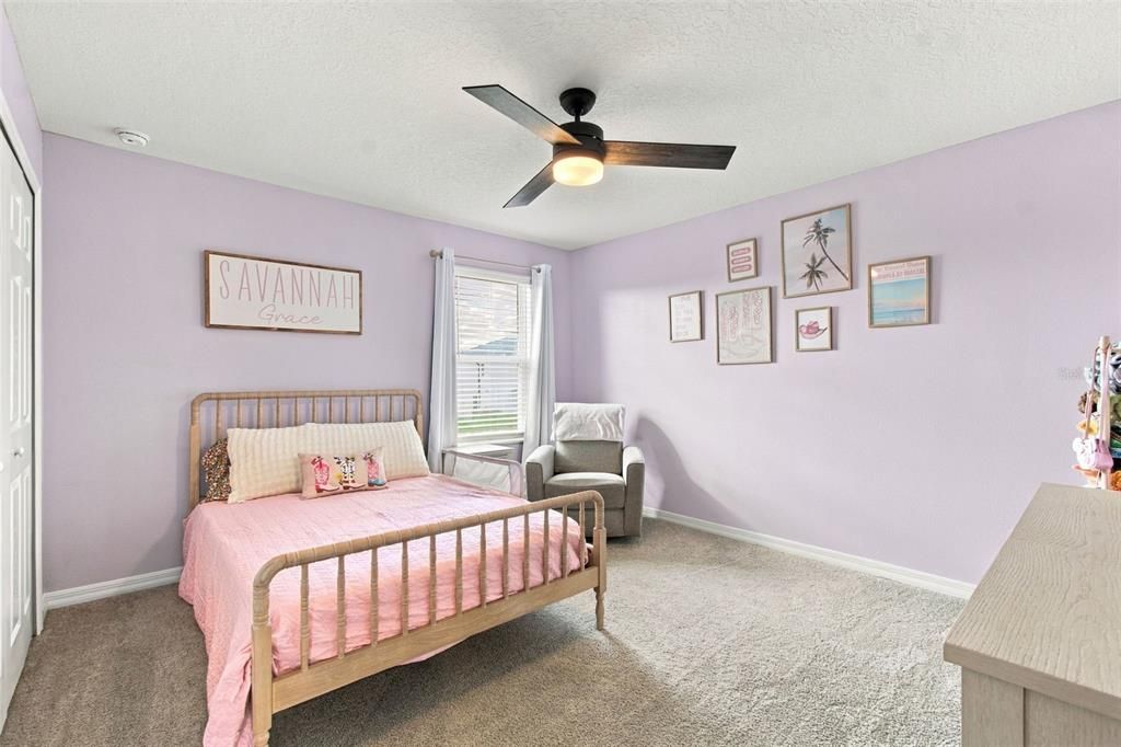 For Sale: $600,000 (5 beds, 3 baths, 3292 Square Feet)