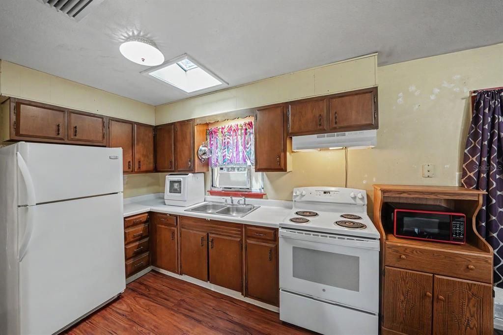 En Venta: $220,000 (3 camas, 1 baños, 1008 Pies cuadrados)