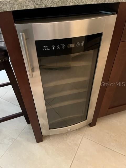 出租: $4,500 (2 贝兹, 2 浴室, 1074 平方英尺)
