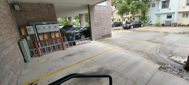 For Sale: $265,000 (0 beds, 0 baths, 1562 Square Feet)