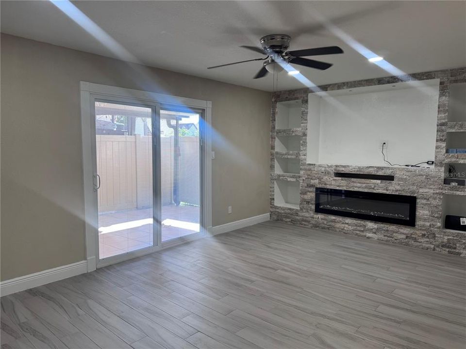 En Venta: $289,900 (2 camas, 1 baños, 1240 Pies cuadrados)