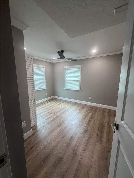 For Rent: $1,350 (1 beds, 1 baths, 650 Square Feet)