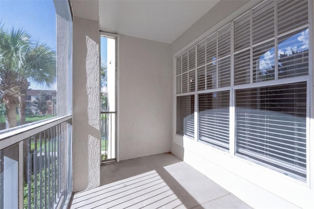 For Sale: $149,900 (2 beds, 2 baths, 1126 Square Feet)