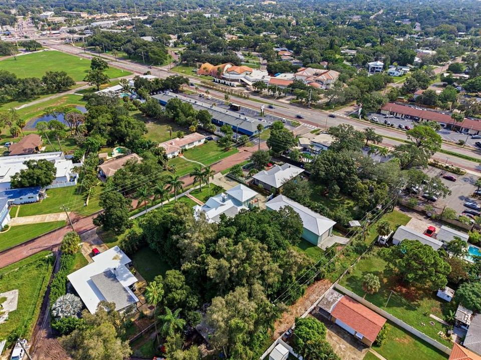 На продажу: $1,325,000 (3 спален, 3 ванн, 2810 Квадратных фут)
