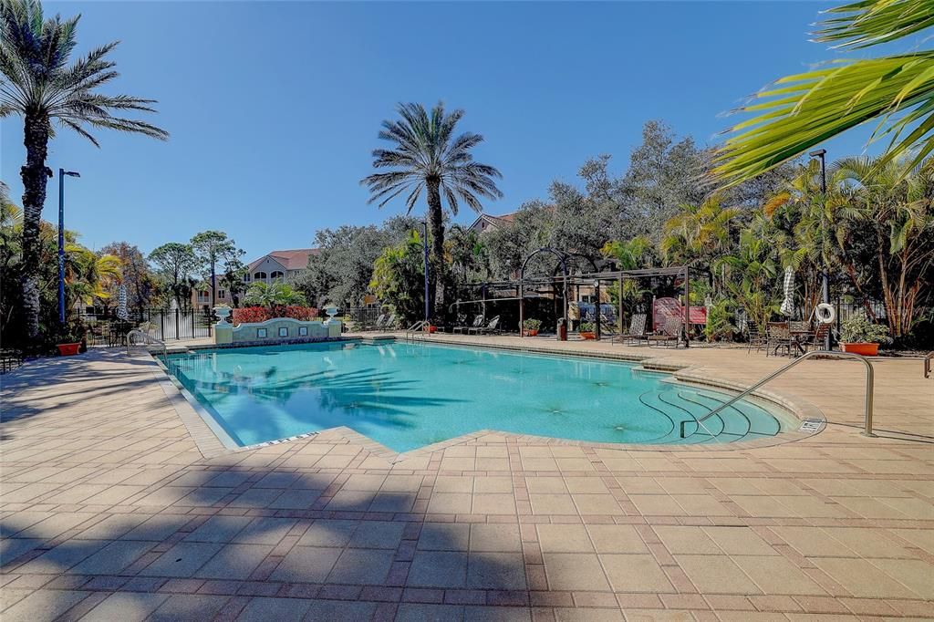 For Sale: $290,000 (3 beds, 2 baths, 1280 Square Feet)
