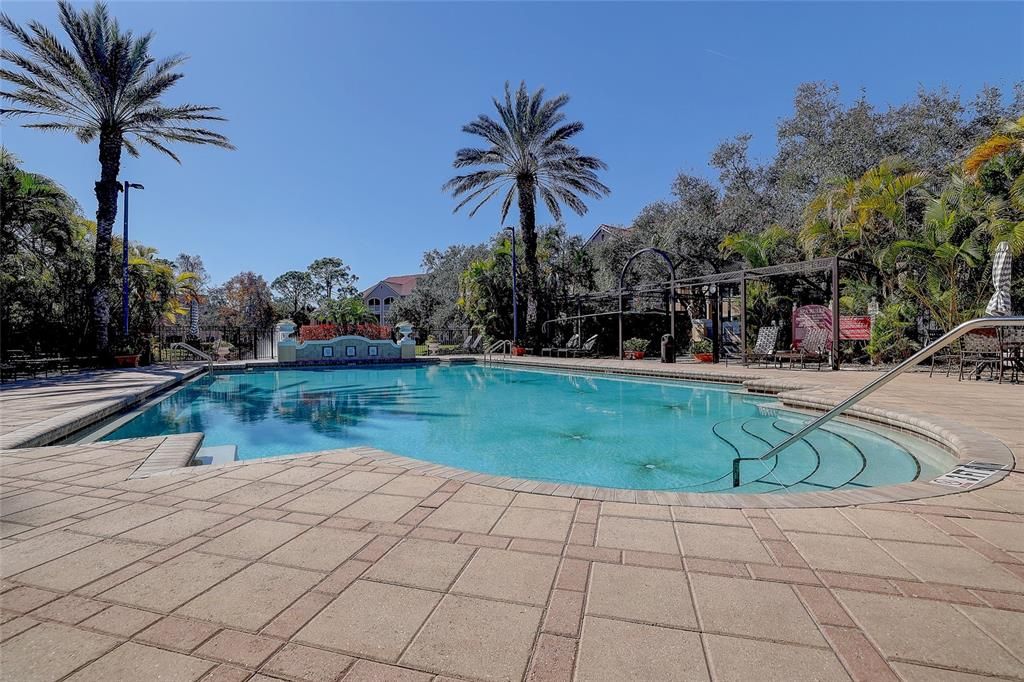 For Sale: $290,000 (3 beds, 2 baths, 1280 Square Feet)
