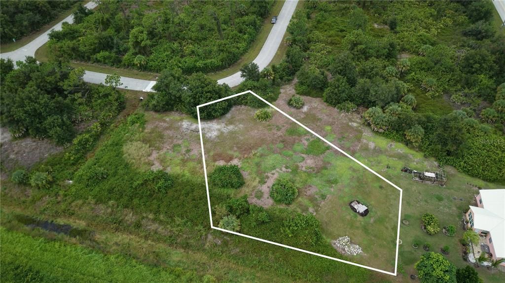 На продажу: $16,500 (0.48 acres)