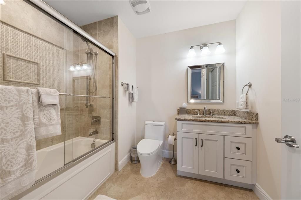 For Sale: $1,950,000 (4 beds, 4 baths, 3642 Square Feet)