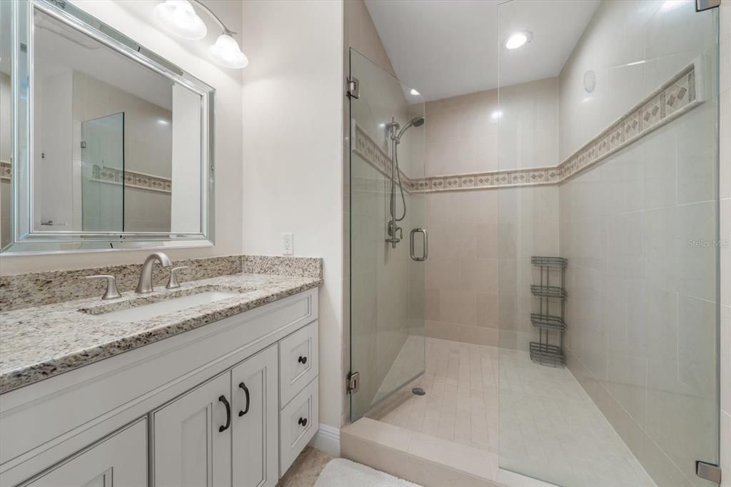 For Sale: $1,950,000 (4 beds, 4 baths, 3642 Square Feet)