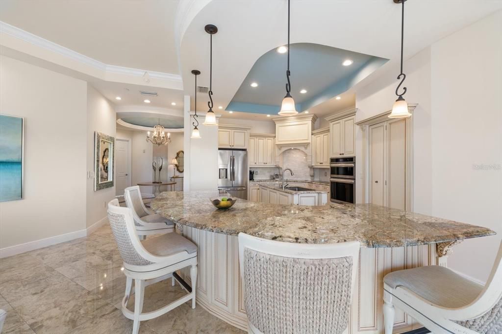 For Sale: $1,950,000 (4 beds, 4 baths, 3642 Square Feet)