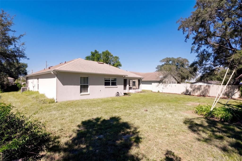 En Venta: $310,000 (3 camas, 2 baños, 1430 Pies cuadrados)