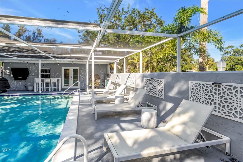 En Venta: $649,900 (3 camas, 2 baños, 1348 Pies cuadrados)