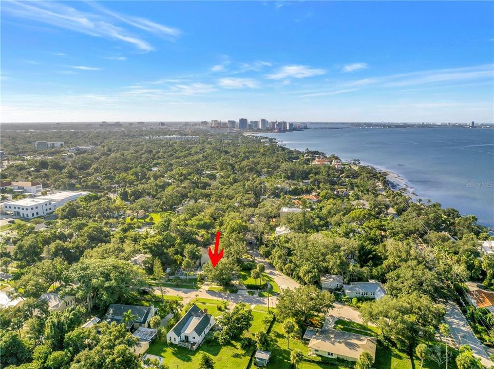 En Venta: $649,900 (3 camas, 2 baños, 1348 Pies cuadrados)
