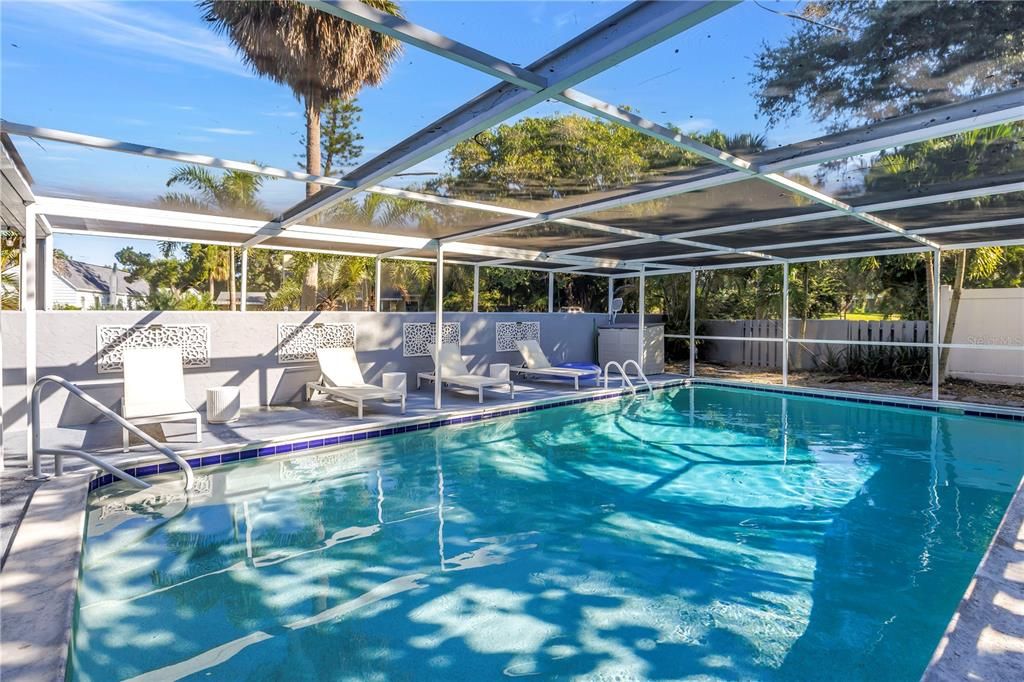 En Venta: $649,900 (3 camas, 2 baños, 1348 Pies cuadrados)
