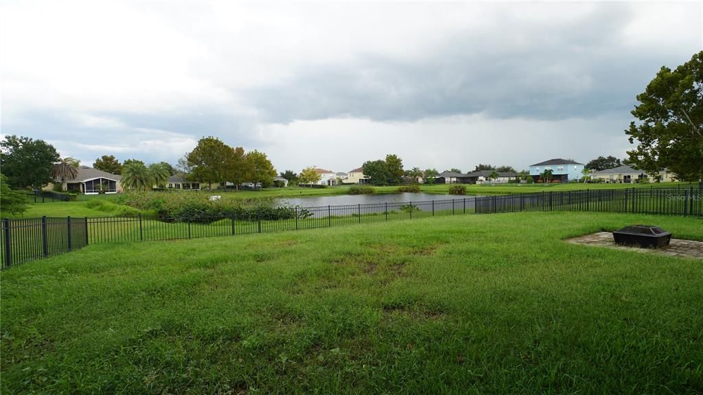 待售: $299,000 (3 贝兹, 2 浴室, 1823 平方英尺)