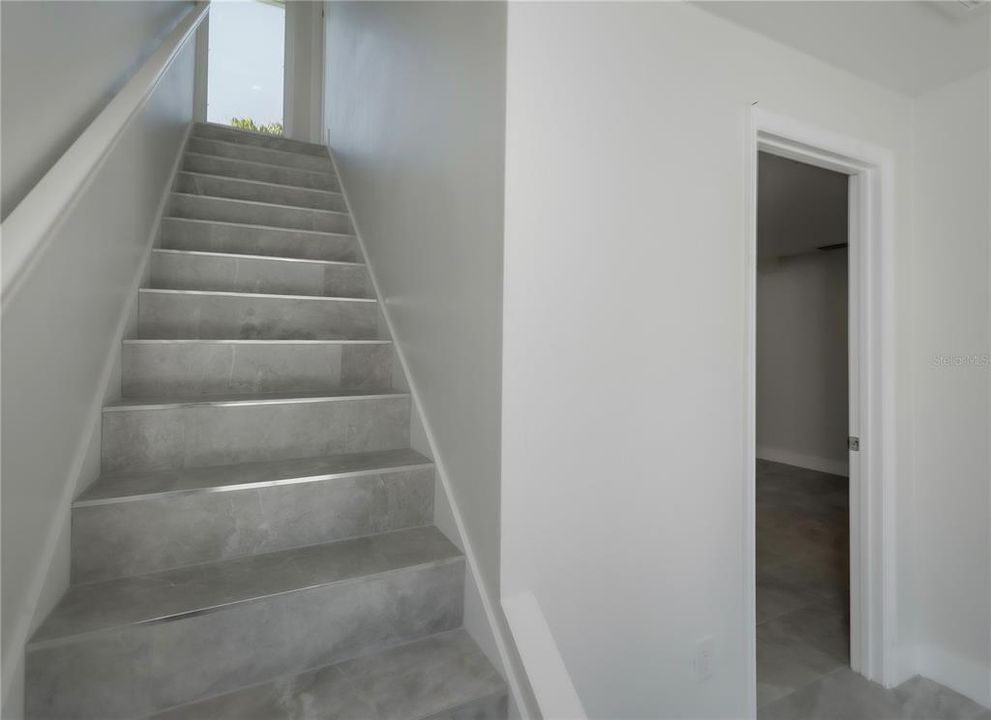 For Rent: $2,995 (4 beds, 3 baths, 1758 Square Feet)