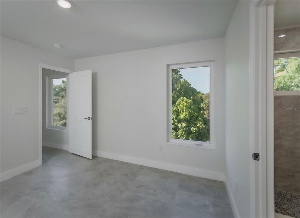 For Rent: $2,995 (4 beds, 3 baths, 1758 Square Feet)