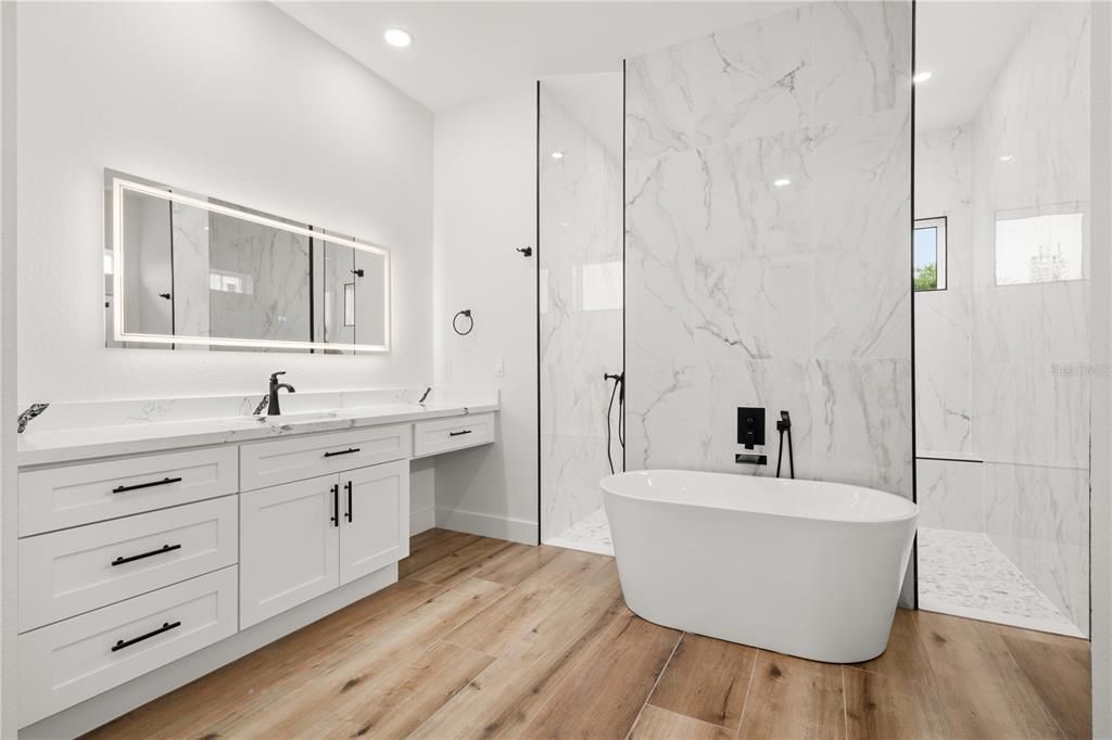 For Sale: $649,900 (4 beds, 3 baths, 2826 Square Feet)