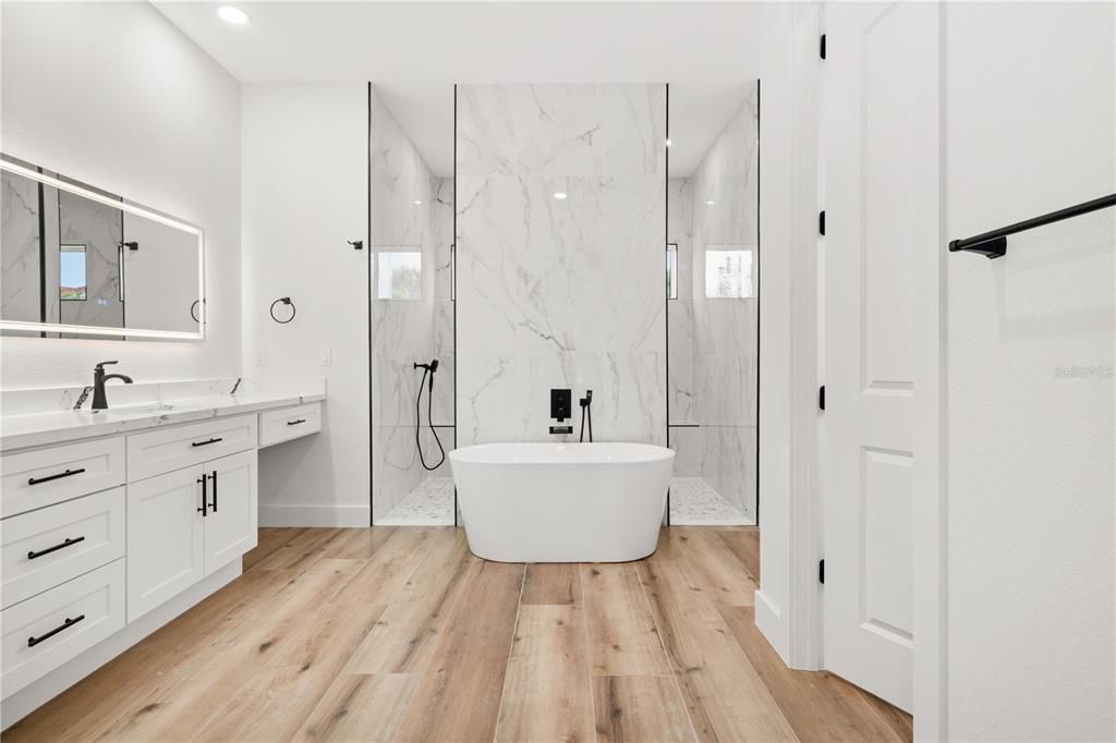 For Sale: $649,900 (4 beds, 3 baths, 2826 Square Feet)