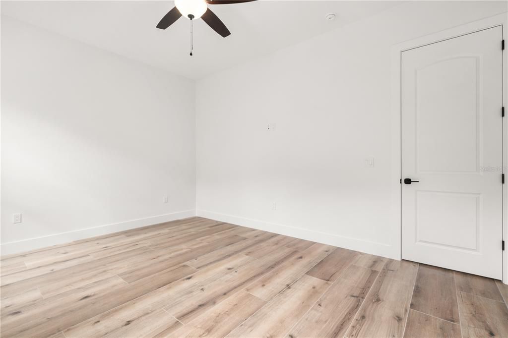 For Sale: $649,900 (4 beds, 3 baths, 2826 Square Feet)