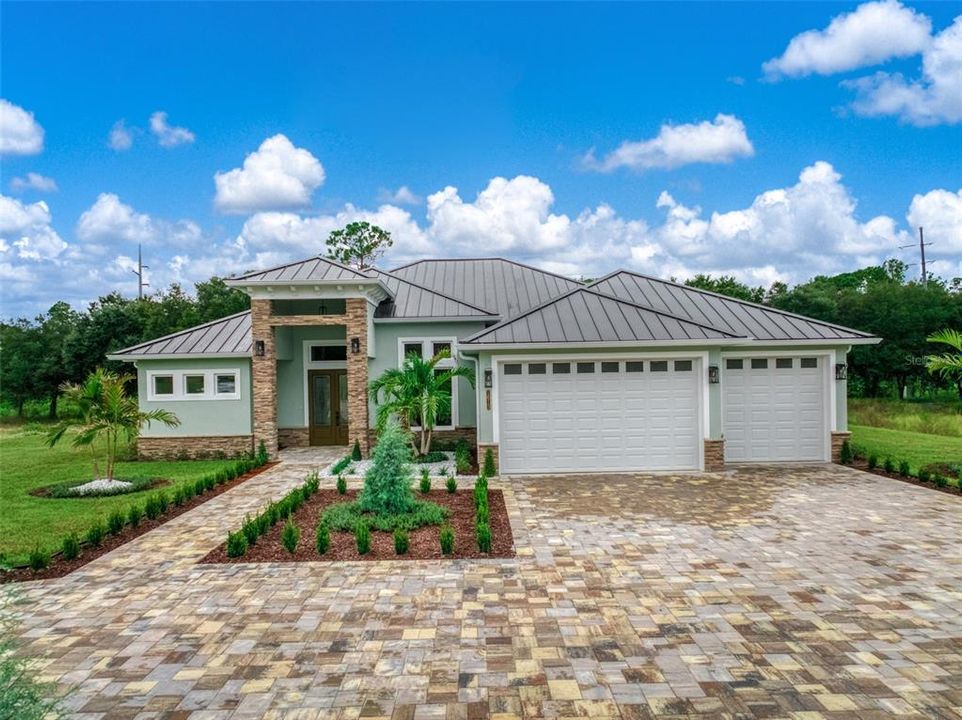 For Sale: $649,900 (4 beds, 3 baths, 2826 Square Feet)