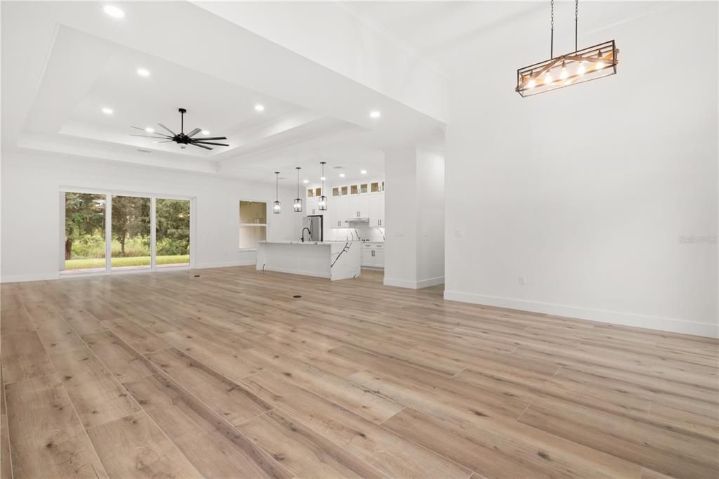 For Sale: $649,900 (4 beds, 3 baths, 2826 Square Feet)