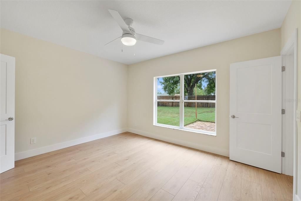 For Sale: $459,900 (4 beds, 2 baths, 2008 Square Feet)