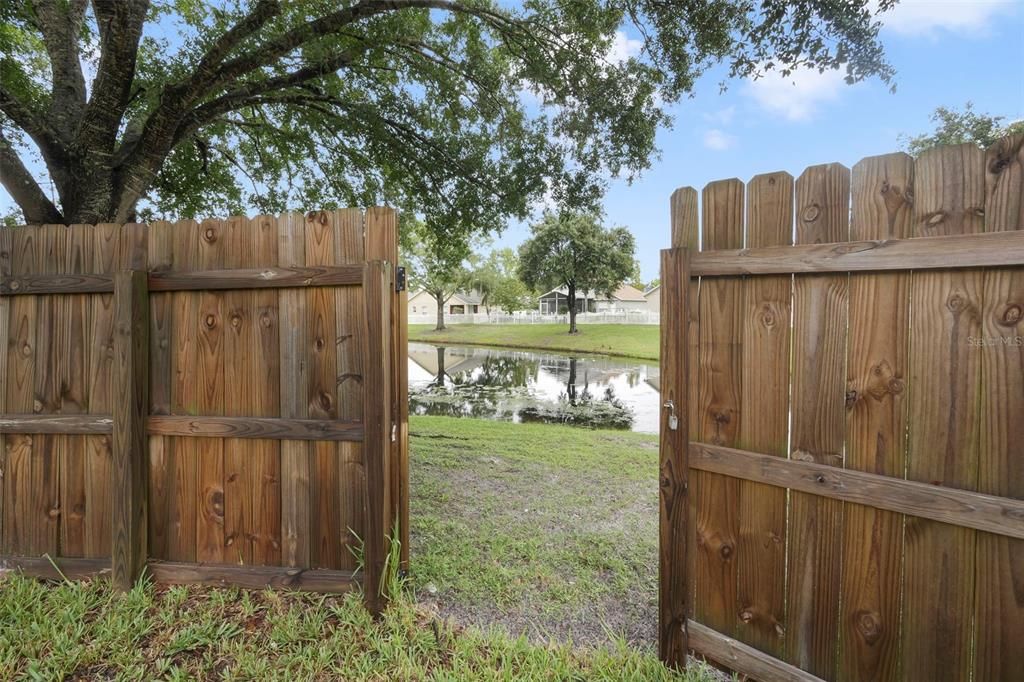 For Sale: $459,900 (4 beds, 2 baths, 2008 Square Feet)