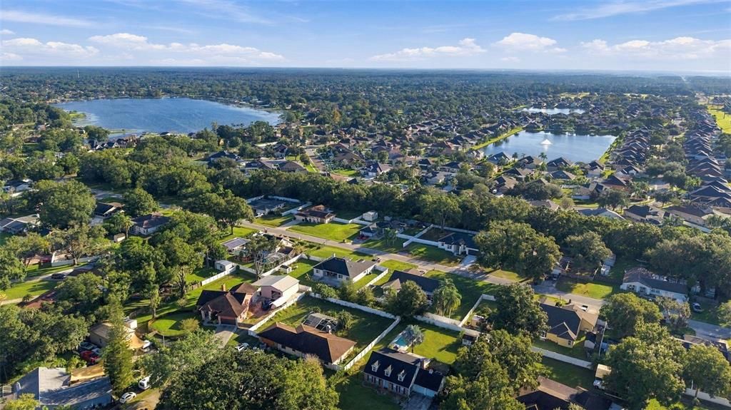 En Venta: $700,000 (4 camas, 3 baños, 2374 Pies cuadrados)