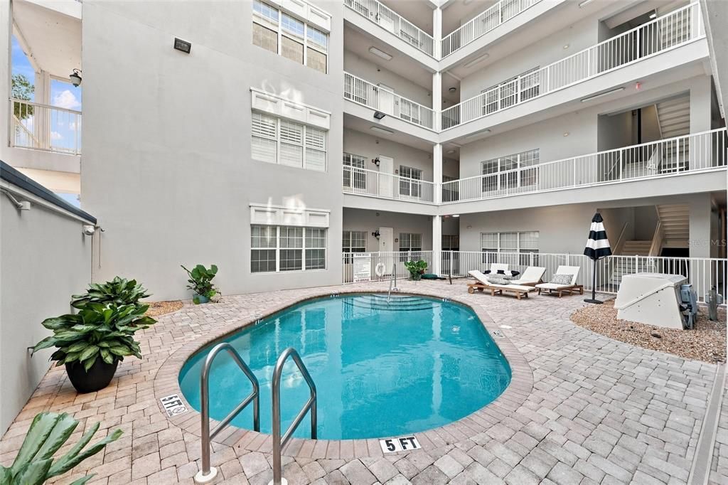 En Venta: $269,000 (2 camas, 2 baños, 1191 Pies cuadrados)