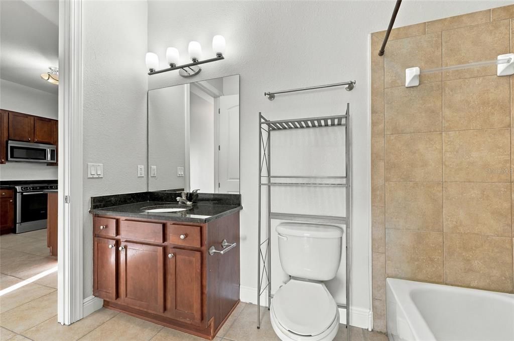 En Venta: $269,000 (2 camas, 2 baños, 1191 Pies cuadrados)
