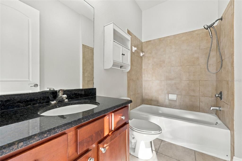 En Venta: $269,000 (2 camas, 2 baños, 1191 Pies cuadrados)