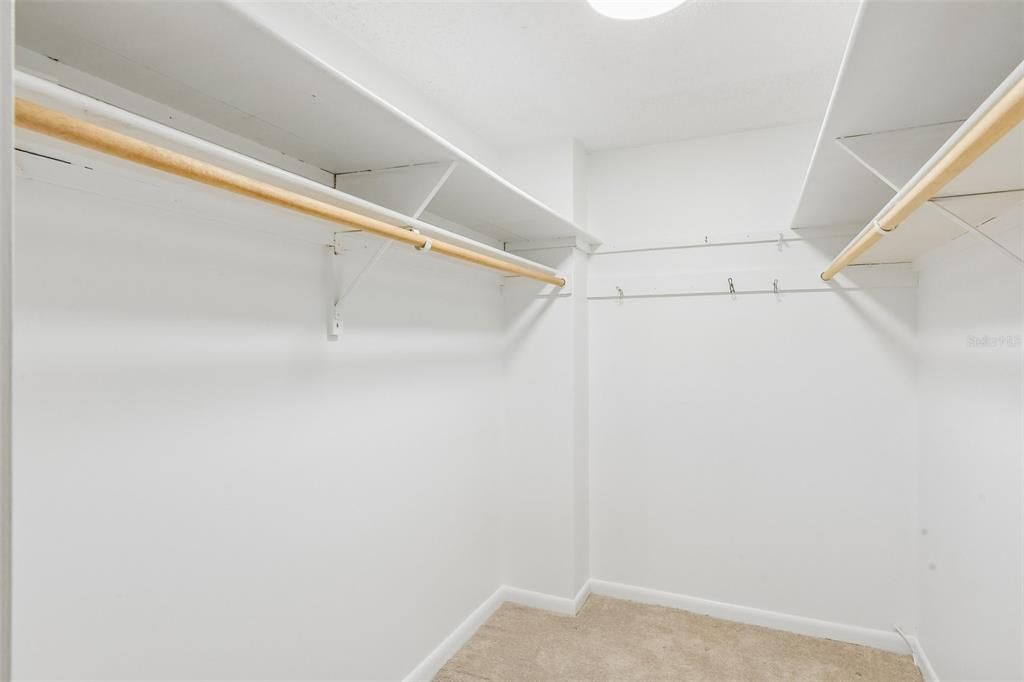 На продажу: $169,000 (1 спален, 1 ванн, 1120 Квадратных фут)